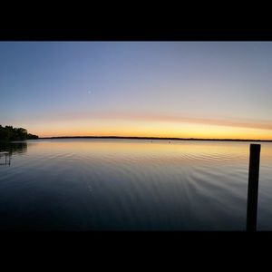 Meet your Posher, Caitlin